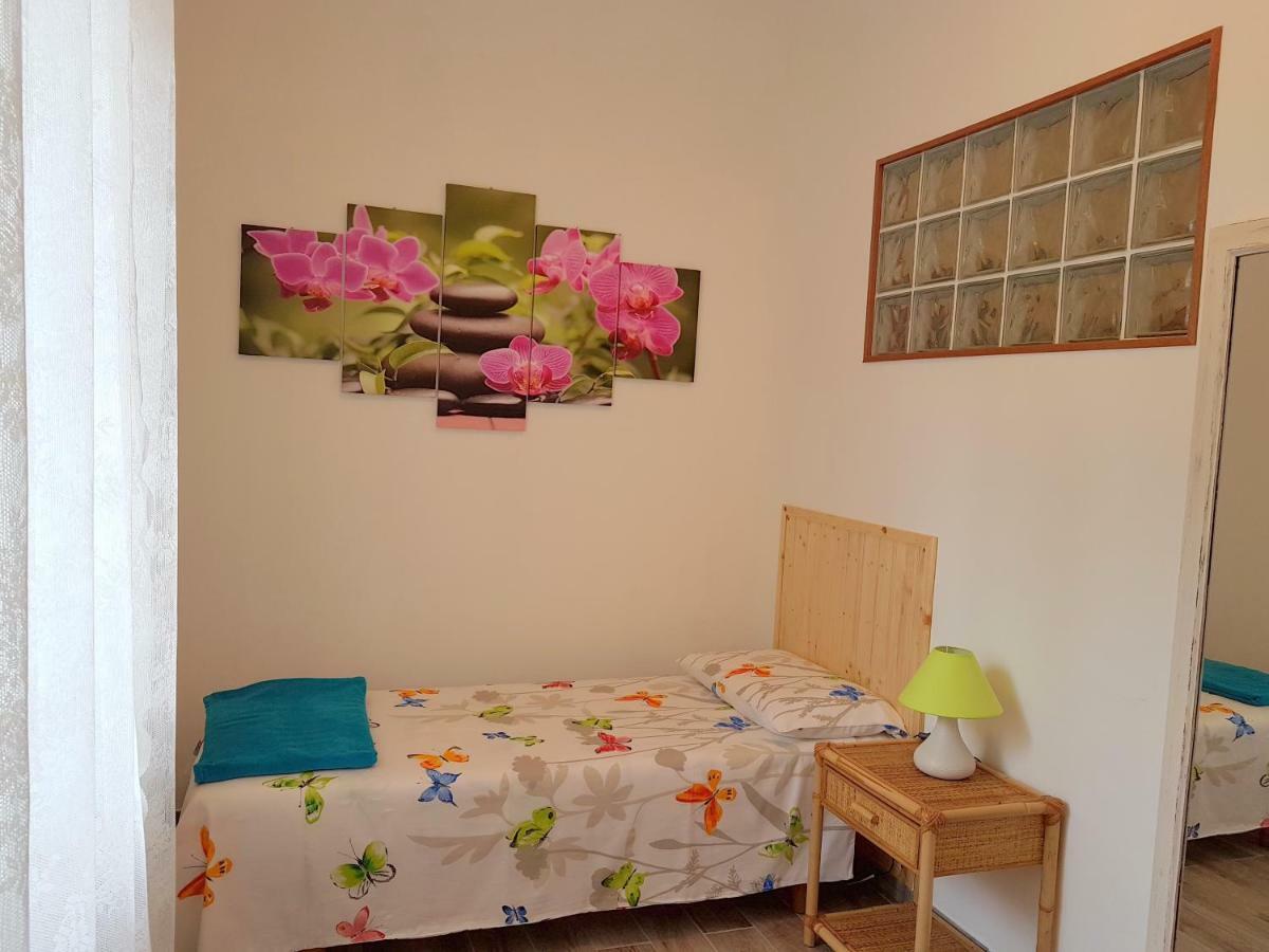 Apartamento A Casa Di Clementina Raffa Exterior foto