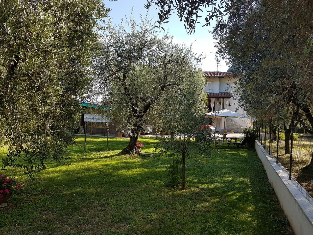 Apartamento A Casa Di Clementina Raffa Exterior foto