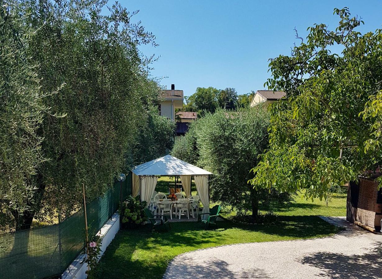 Apartamento A Casa Di Clementina Raffa Exterior foto